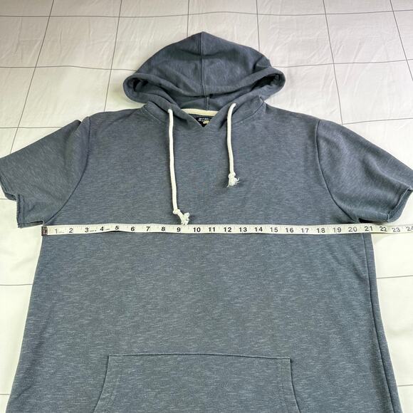 Elwood Hoodie Men Medium Blue Gray Short Sleeve Athleisure Sport Casual Pullover - Picture 6 of 7